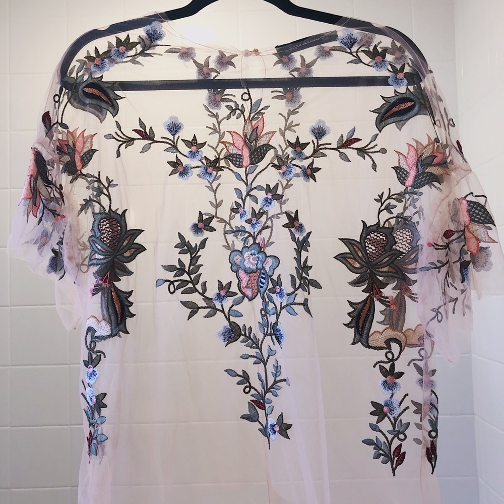 Zara Embroidered Pea Mesh Top